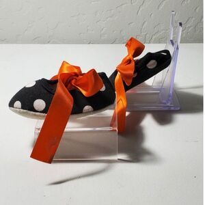 Halloween Costume Baby Shoes Black and White Polka Dot with Orange Ribbon